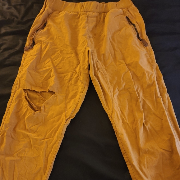 Evolution In Design Joggers | Tan | Distressed | Right Knee Rip | Large - Picture 2 of 5